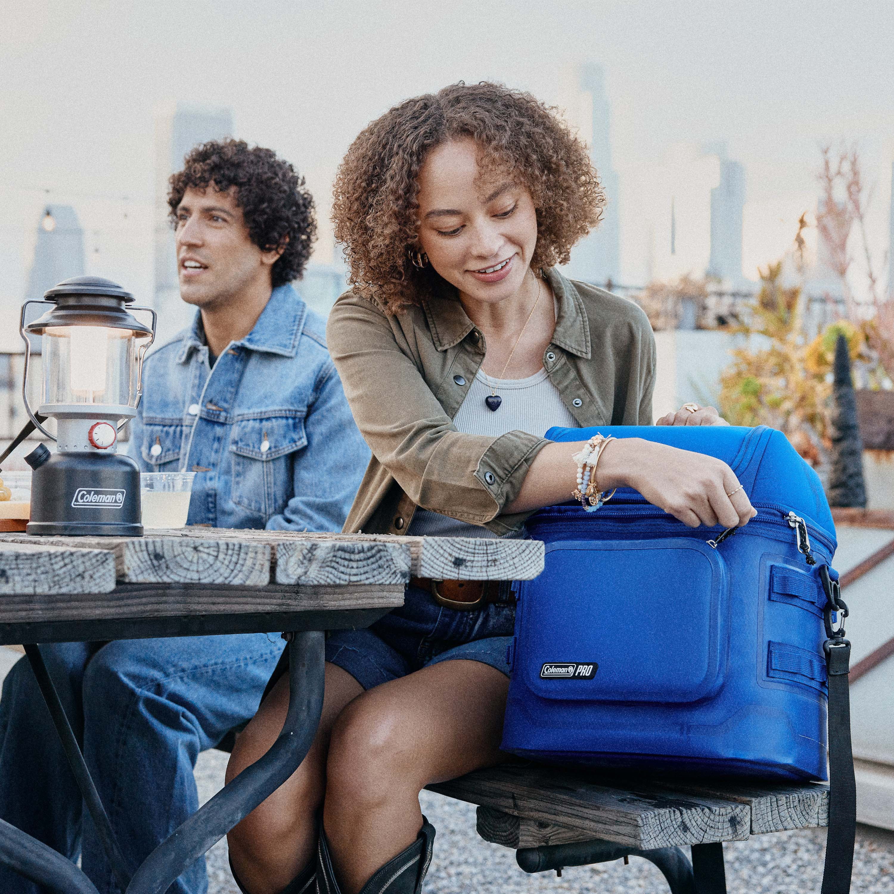 Coleman Pro Premium Soft Cooler, 24 Can (32 qt) Lunchbox with Insulated Lid & Body, Stays Cold up to 35 Hours