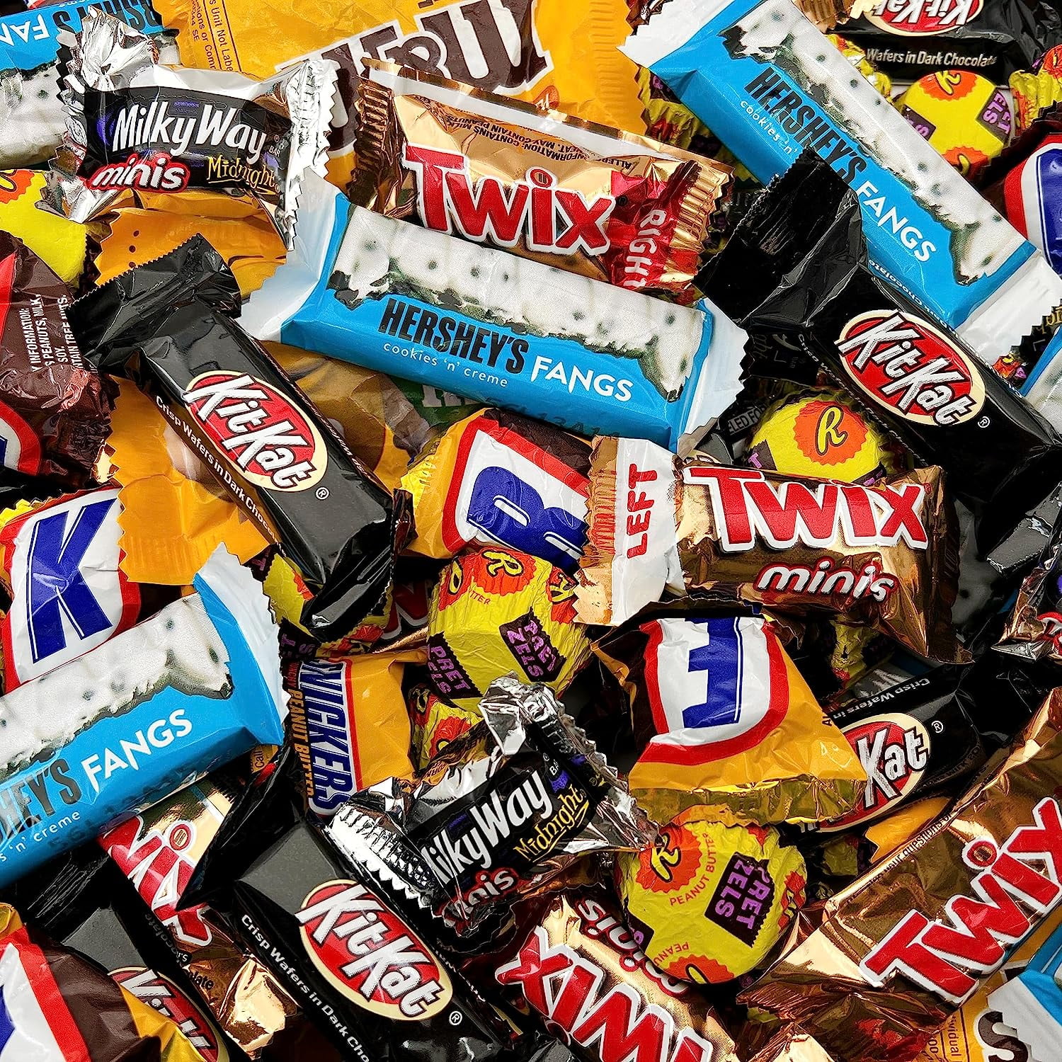 Chocolate Candy Assortment HERSHEY'S Fangs, REESEScups, SNICKERS, TWIX