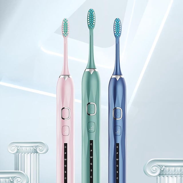 Cepillo de dientes eléctrico para adultos con 15 velocidades • 38.000 VPM Limpieza sónica • Recargable por USB • Incluye 6 cabezales de cepillo