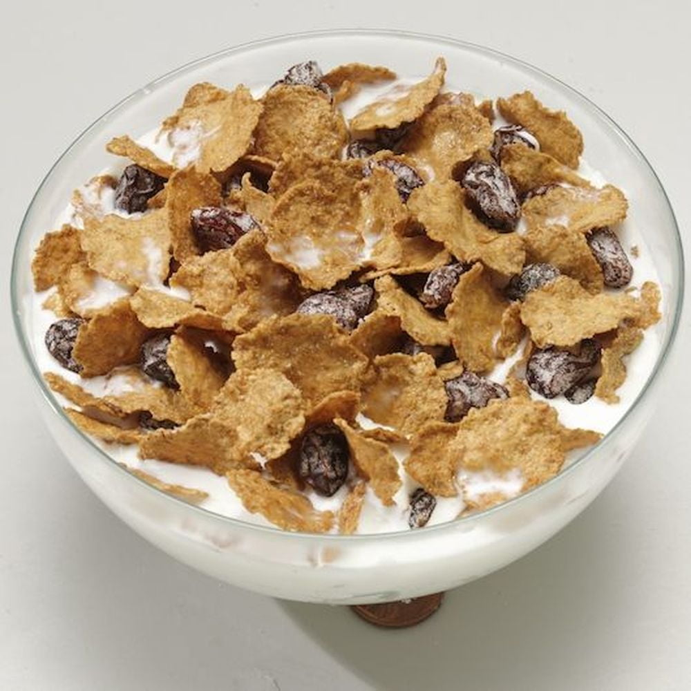General Mills Total Raisin Bran Cereal, 56 Ounce -- 4 per Case.