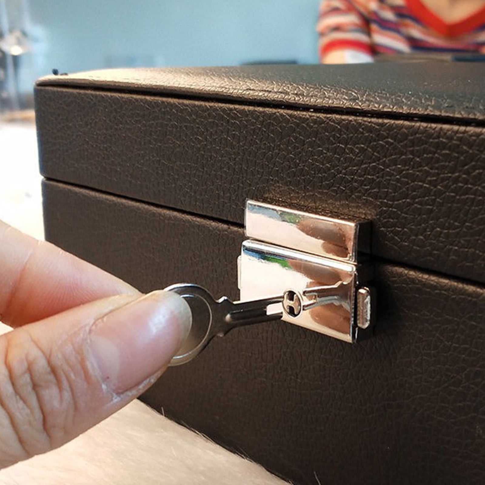 Jubipavy Leather Large Capacity Jewelry Box Earrings Necklace Jewelry Storage Box With Lock 2-Layers Display Jewelry Box