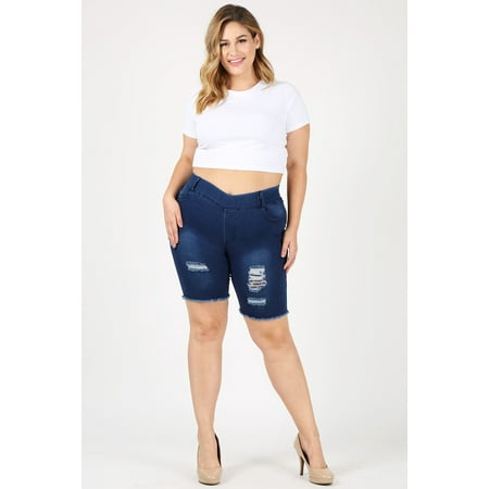 Plus size women pull-on 5 pockets classic jeans shorts with belt