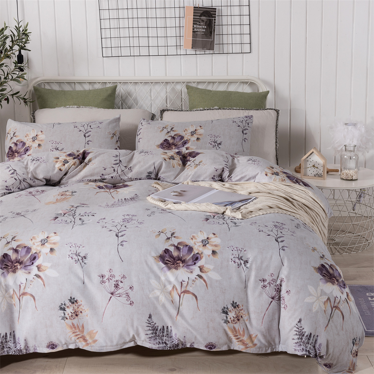 Gray Floral Duvet Cover Set, Microfiber Soft Natural Violet Big Flower