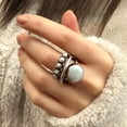 thumbnail image 2 of Huitan-anillos de perlas de imitación Vintage para mujer, accesorios de Metal de dos tonos, Color antiguo, anillo de dedo versátil Y2K para niña, joyería de fiesta, 2 of 4