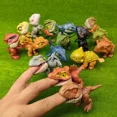 thumbnail image 4 of Dinosaurios que muerden los dedos, articulaciones móviles, tamaño divertido, simulación de dinosaurio, modelo de dinosaurio, juguetes educativos para niños, Navidad, 4 of 5