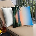 thumbnail image 1 of Ahgly Company Color Focus Color Gradient Oreiller Extérieur 18 Pouces par 18 Pouces, 1 of 6
