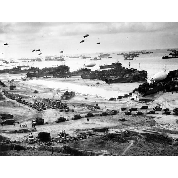 WWII War US Landing Ships Omaha Beach D-Day Operation Neptune 1944 Vintage Photograph Print Unframed Wall Art Print Poster Home Decor