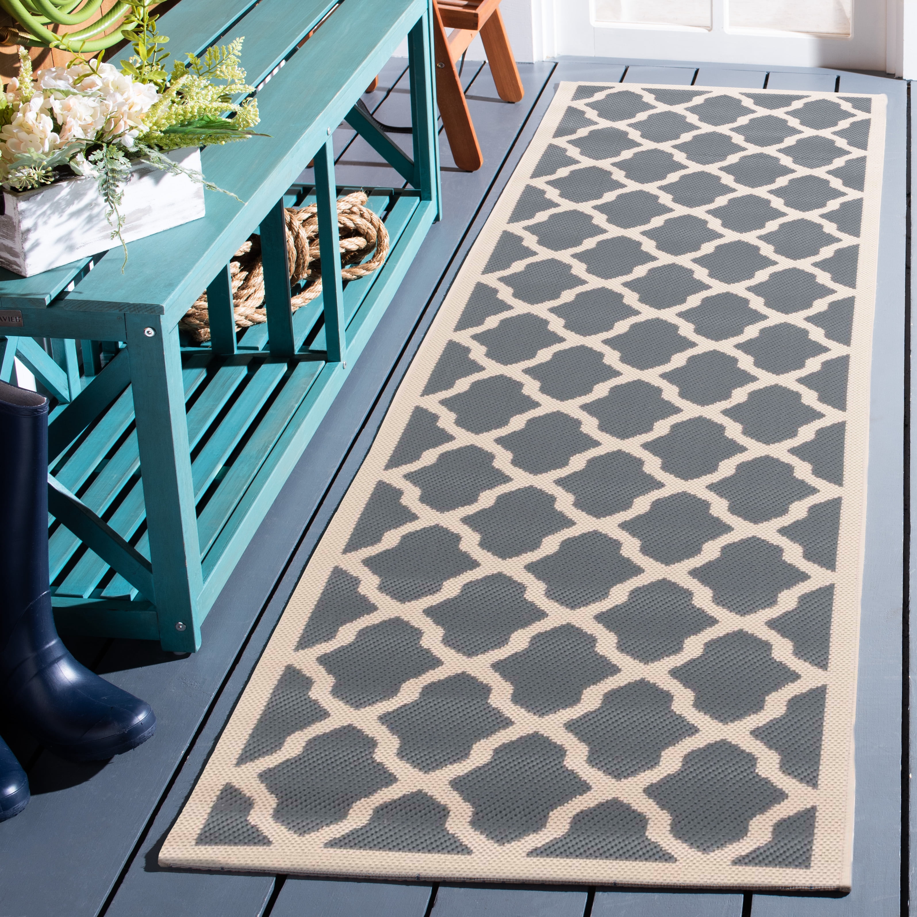 Safavieh Courtyard Amber Geometric Indoor/Outdoor Runner Rug, Anthracite/Beige, 2'3" x 12'