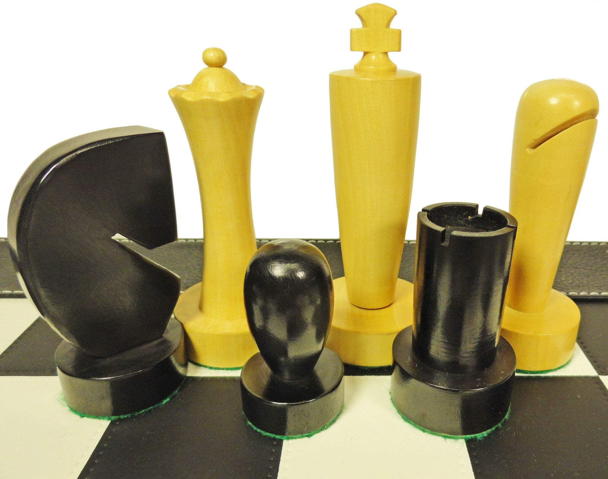 4 Q Staunton MODERN BERLINER Wood Chess Set 18" Black  White Faux Leather Board