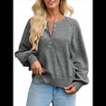 thumbnail image 3 of Suéter de Cuello Redondo con Botones para Mujer, Camisetas Henley de Larga de Otoño, Tops de Punto Holgados A Gris XXL, 3 of 8