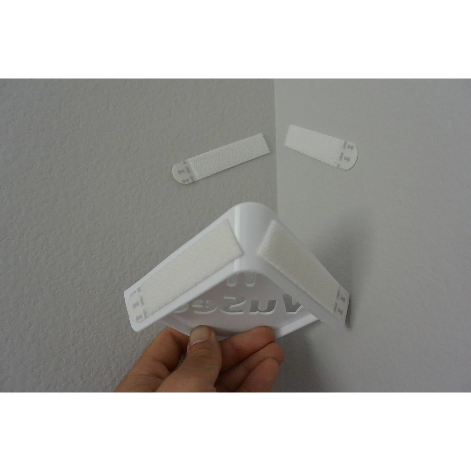Vusee The Universal Baby Monitor Corner Shelf Com