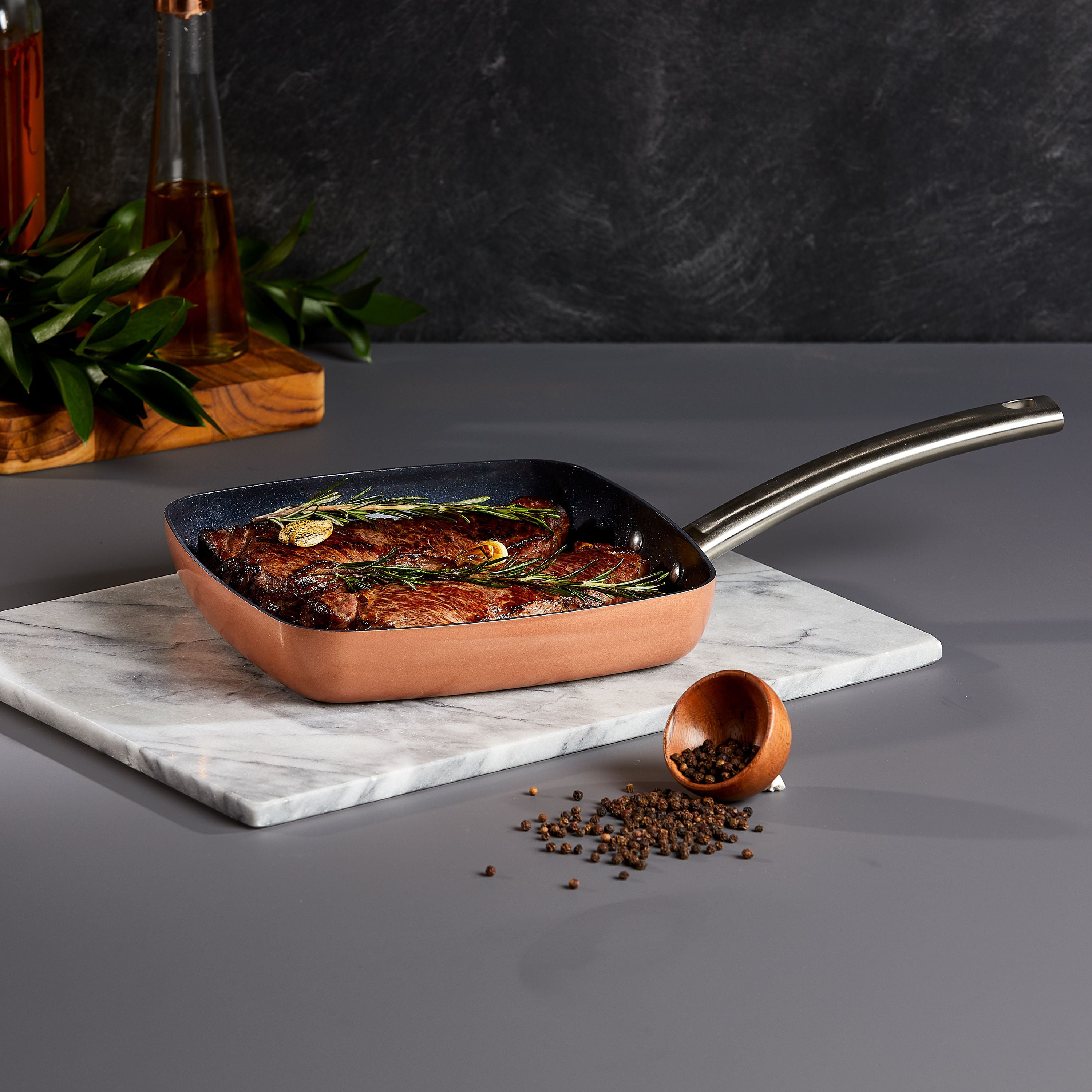 Copper Chef Black Diamond 12 In. Round Fry Pan with Glass Lid – Hemlock  Hardware