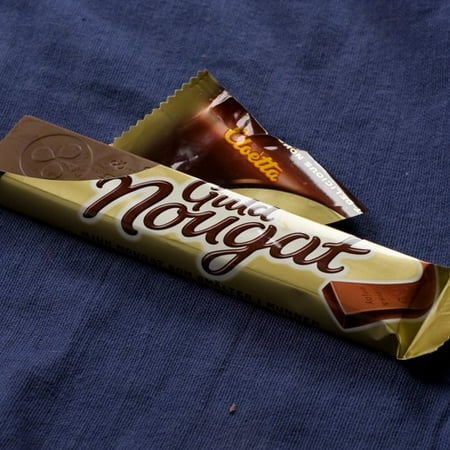 - Cloetta Guld Nougat Chocolate Bar (1.76 ounce)