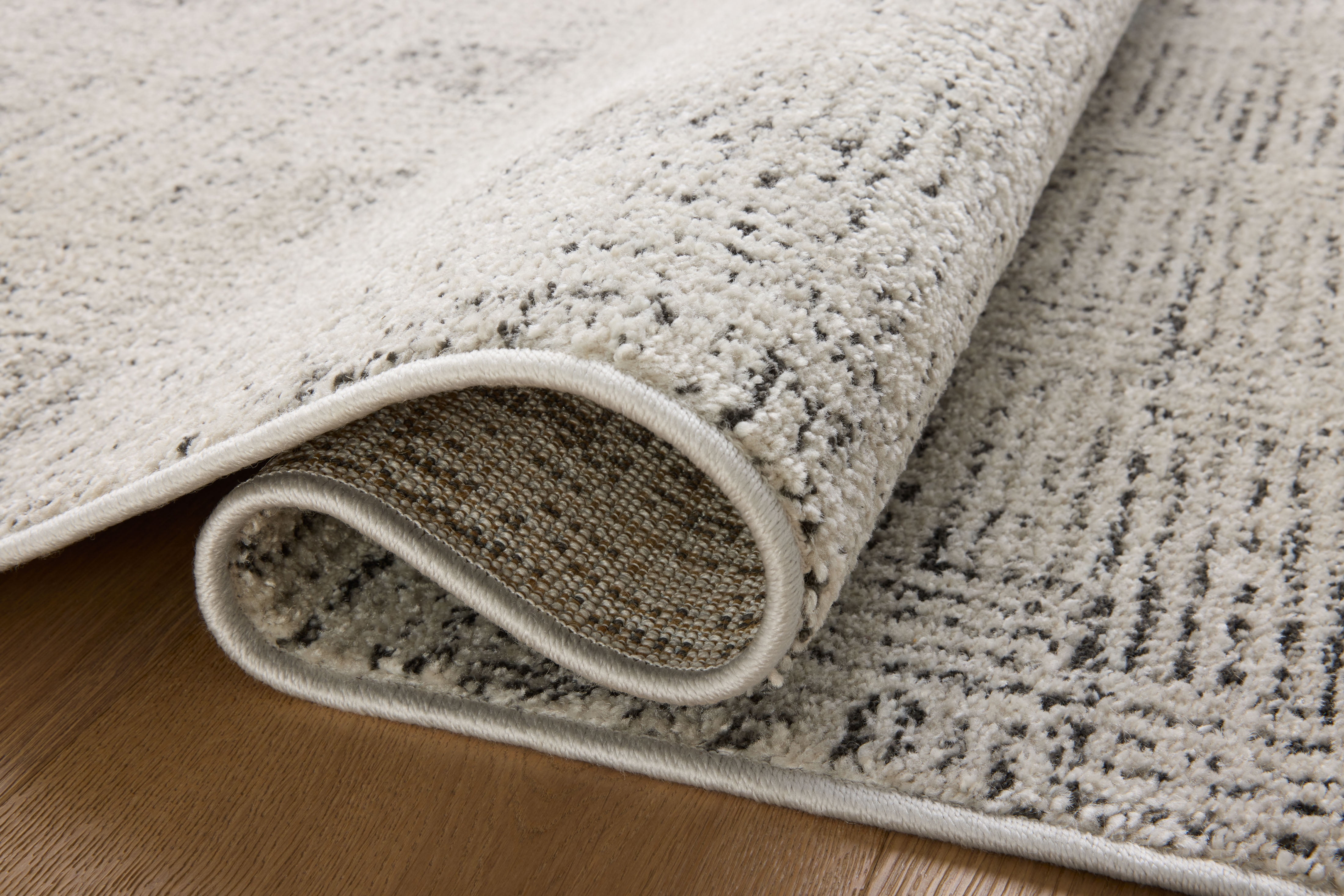 Loloi Kamala Grey / Graphite 2'-7" x 12'-0" Runner Rug