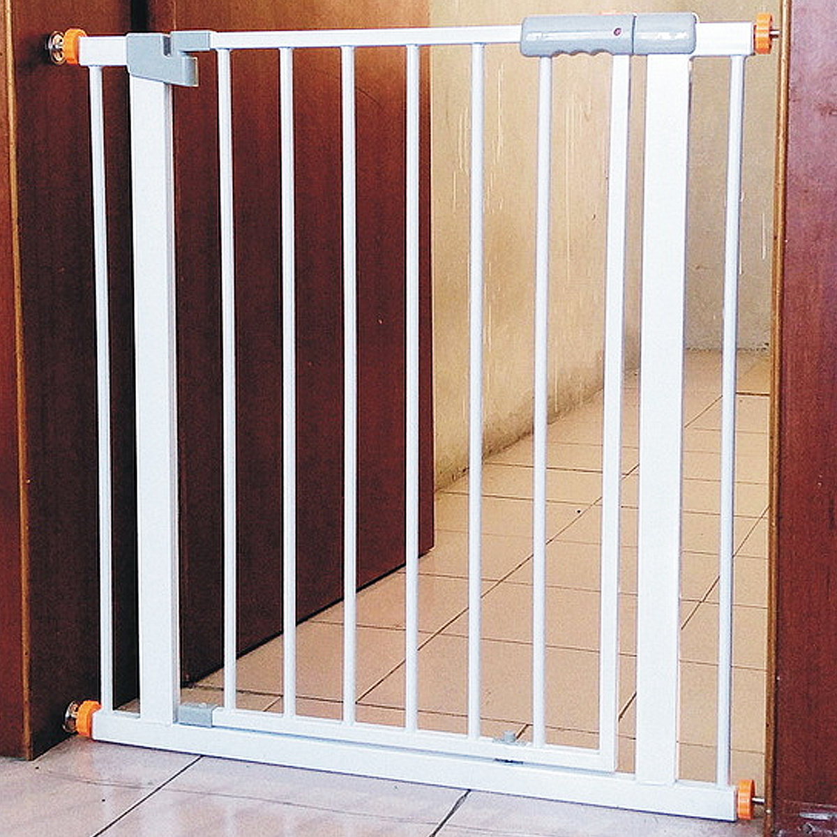 48 inch baby gate with door