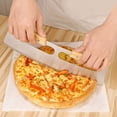 thumbnail image 2 of One Cortador de pizza basculante, doble mango de madera Cortador de pizza, cortador de pizza de acero inoxidable, con cubierta protectora, adecuado para cortar pizza, 2 of 5