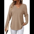 thumbnail image 2 of Blusas para Mujer, de Punto Gofre, de Larga, con Cuello en V y Muescas, Informales, Modernas, de Color Liso, Holgadas. Camello S, 2 of 7