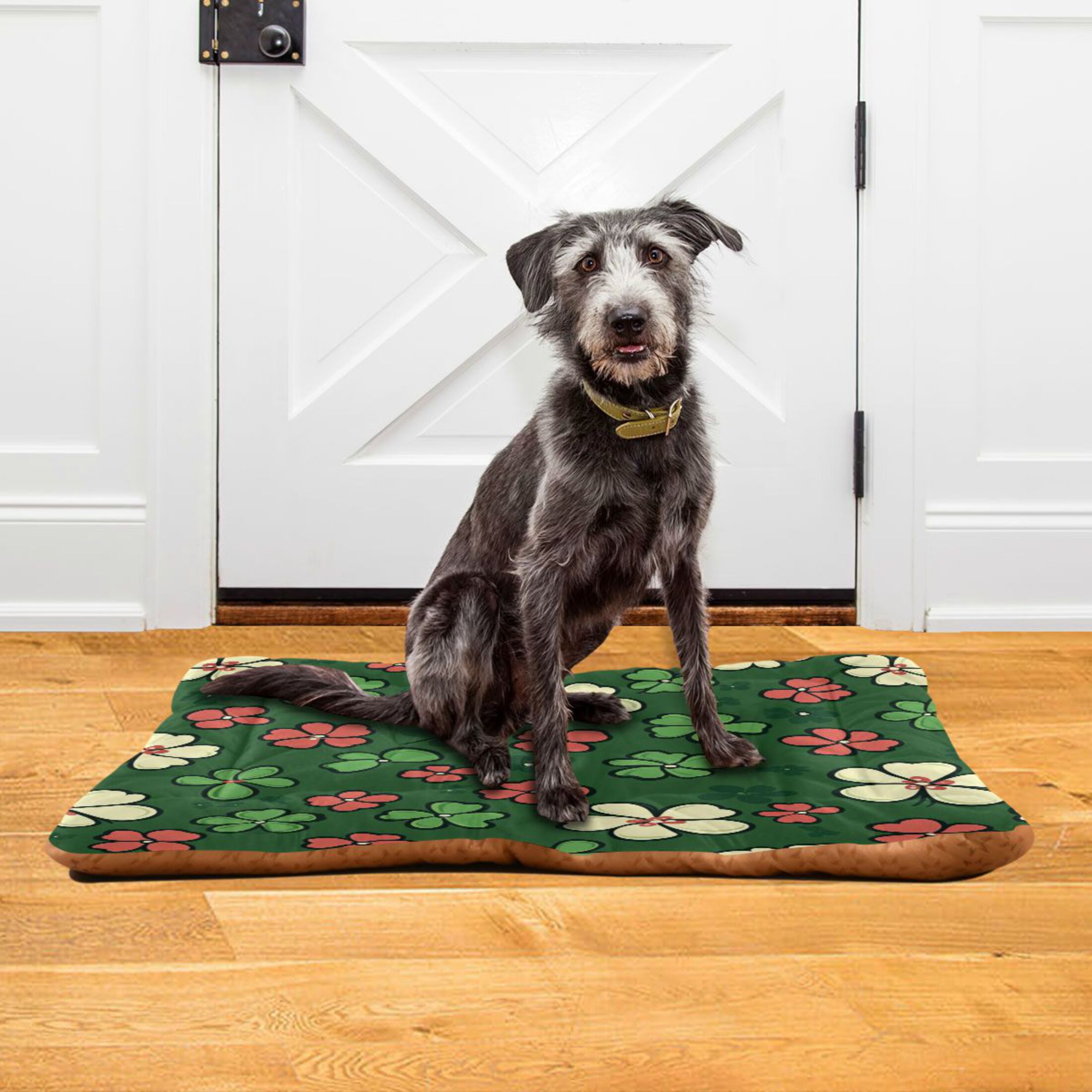 Qxltty Colorful Clovers Ped Pad Wear-resistant and Hard to Bite Through Sleeping Pad for Small Medium Large Dogs Winter Pet Bed 36×24in