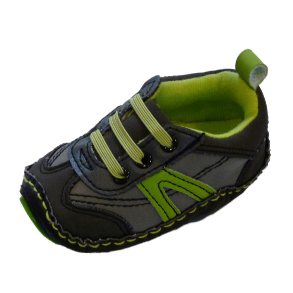 boys green tennis shoes