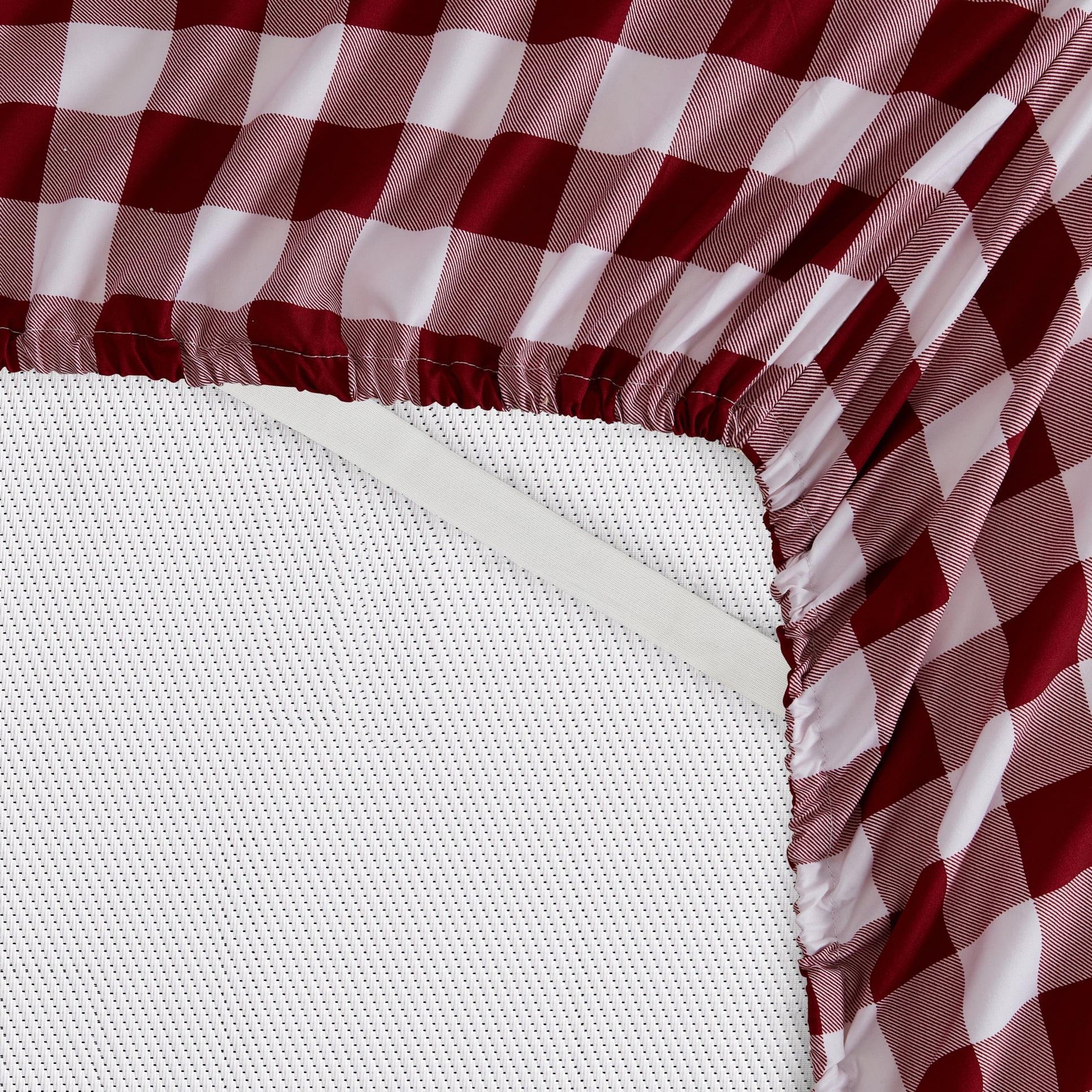 Clara Clark Printed Twin Sheet Set - Shrinkage and Fade Resistant- 6 Piece Soft Deep Pocket Bed Sheets - 1 Fitted Sheet, 1 Flat Sheet, 1 Pillowcases and 1 Pillow Shams - Twin, Checker Red