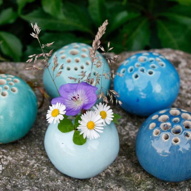 Resin Handmade Vase Flower Stone Table Decor Creative Vase for Hydroponics Plants Stone Pot Dried Flower Crafts Home Decor GiftsWhiteUnited Kingdom He Qiyong unisex