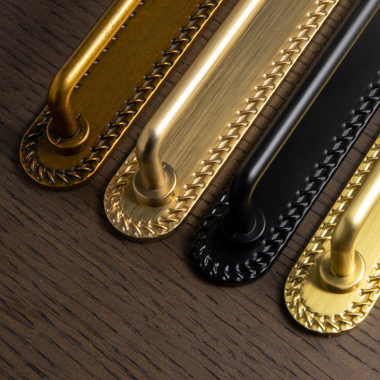 Goo-Ki 2 Pack Champagne Bronze Cabinet Pulls with Backplate, 7.6"(192mm) Hole Center Zinc Alloy Cabinet Dresser Handles for Bar Cupboard Closet Wardrobe (G016)