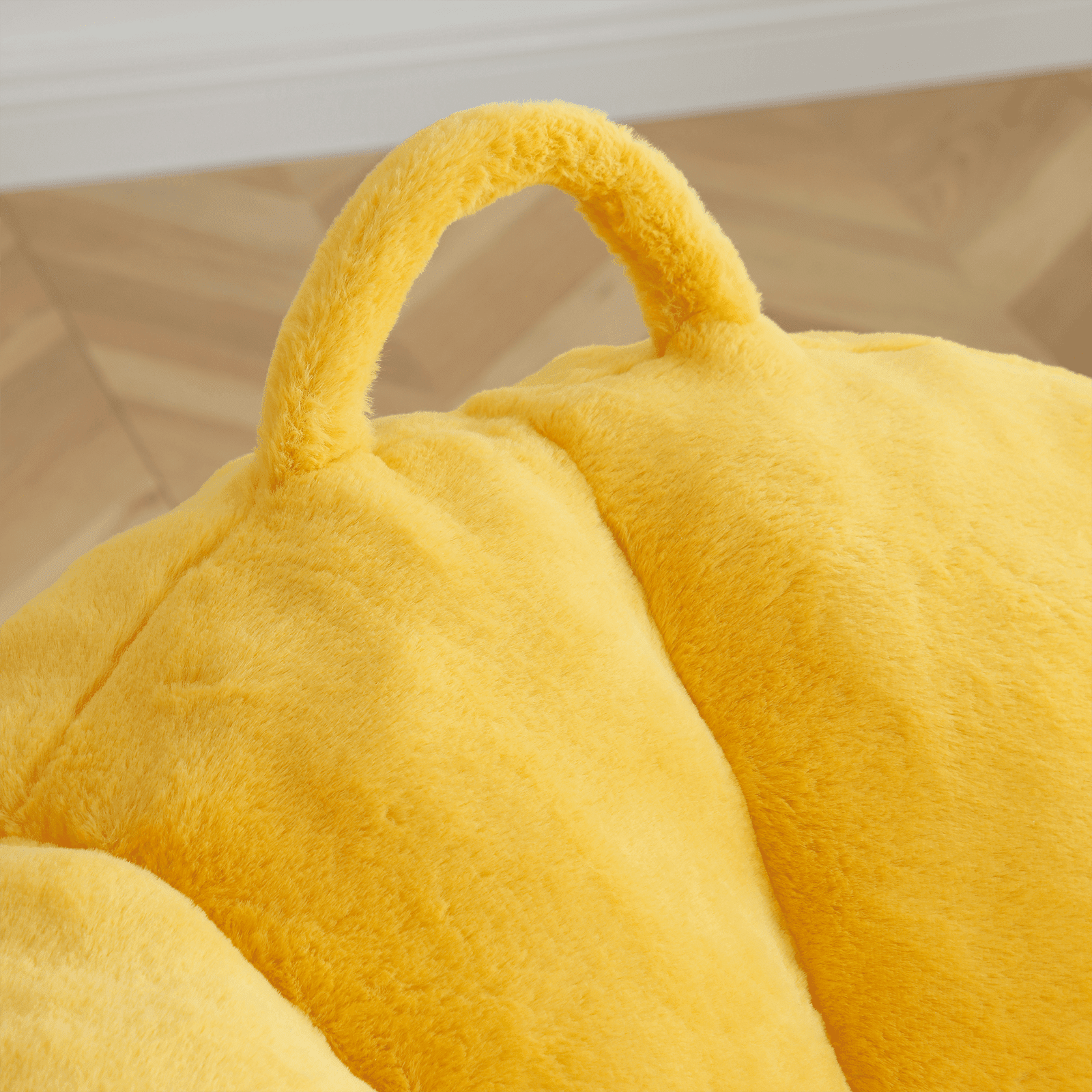 Lovableguy Oversized Bean Bag Chair for Adults and Kids,Shell-Shaped Fluffy Faux Fur Lazy Floor Sofa with Foot Stool for Living Room,Dorm,Yellow