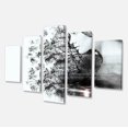 thumbnail image 2 of Femme et Beauté de la Nature - Impression sur Toile Paysage Extra Large, 2 of 3