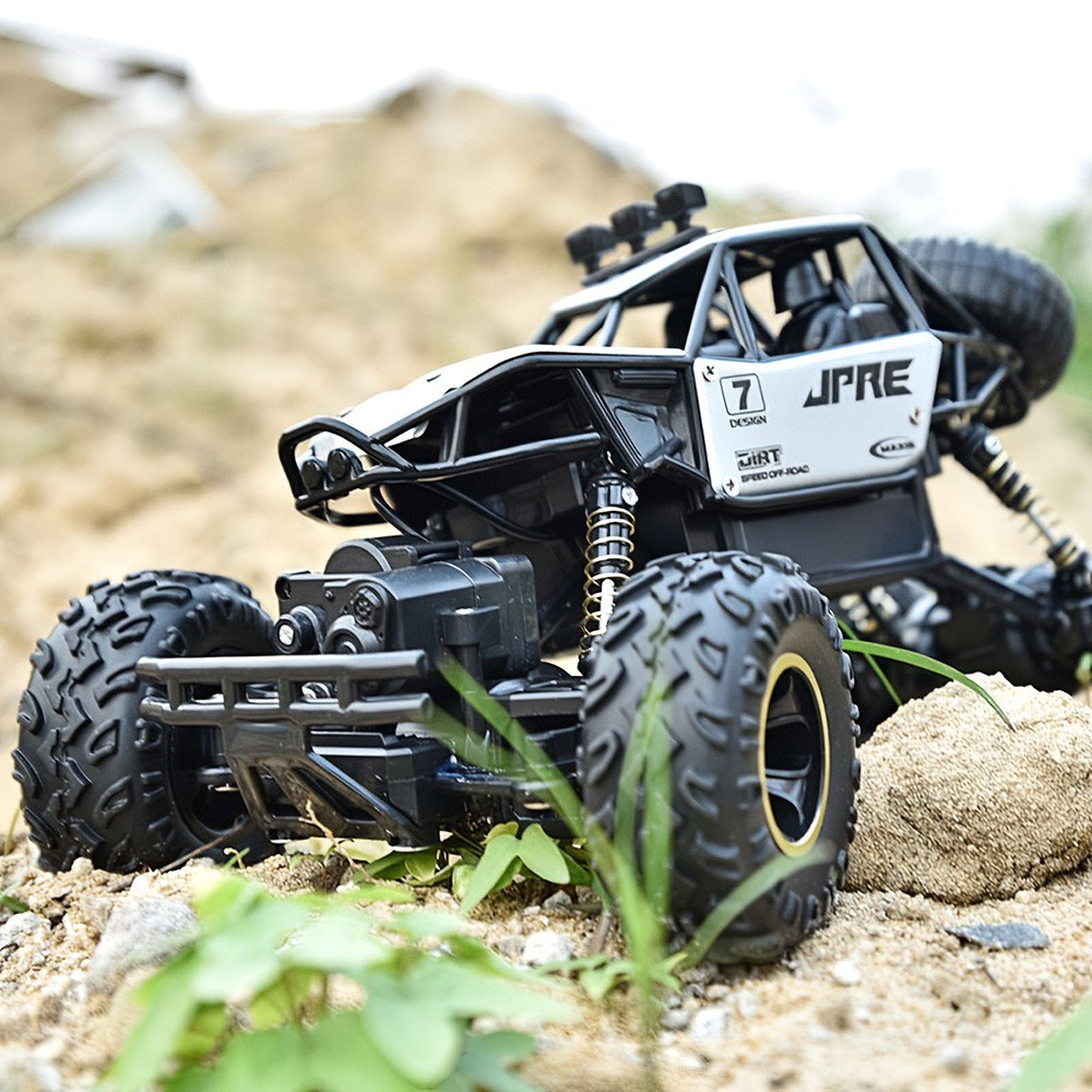 2.4GHz 4WD 1/16 Off-Road Buggy Alloy RC Car High Speed 15km/h RTR