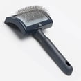 thumbnail image 2 of Slicker Brush Millers Forge de plástico curvo para peluquería canina, 2 of 4