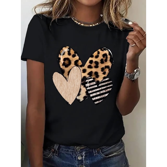 Camiseta deportiva informal de moda para mujer con estampado de leopardo y corazones a rayas, cuello redondo, tejido de mezcla de poliéster con elasticidad media, ideal para todas las estaciones. Ide