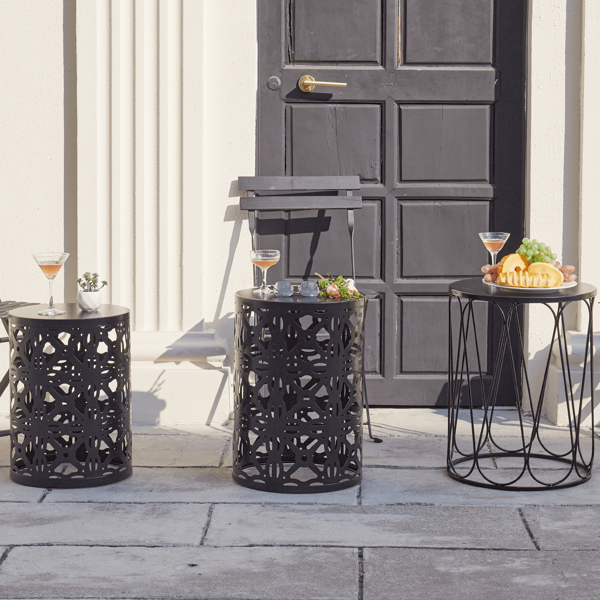 Y&M Set of 3 Garden Black Accent Decorative Stool, Nesting Metal Round Coffee Table, Black End Tables, Heavy Duty Meta Plant Stand Decorative Garden Stool, Outdoor Multifunctional Use