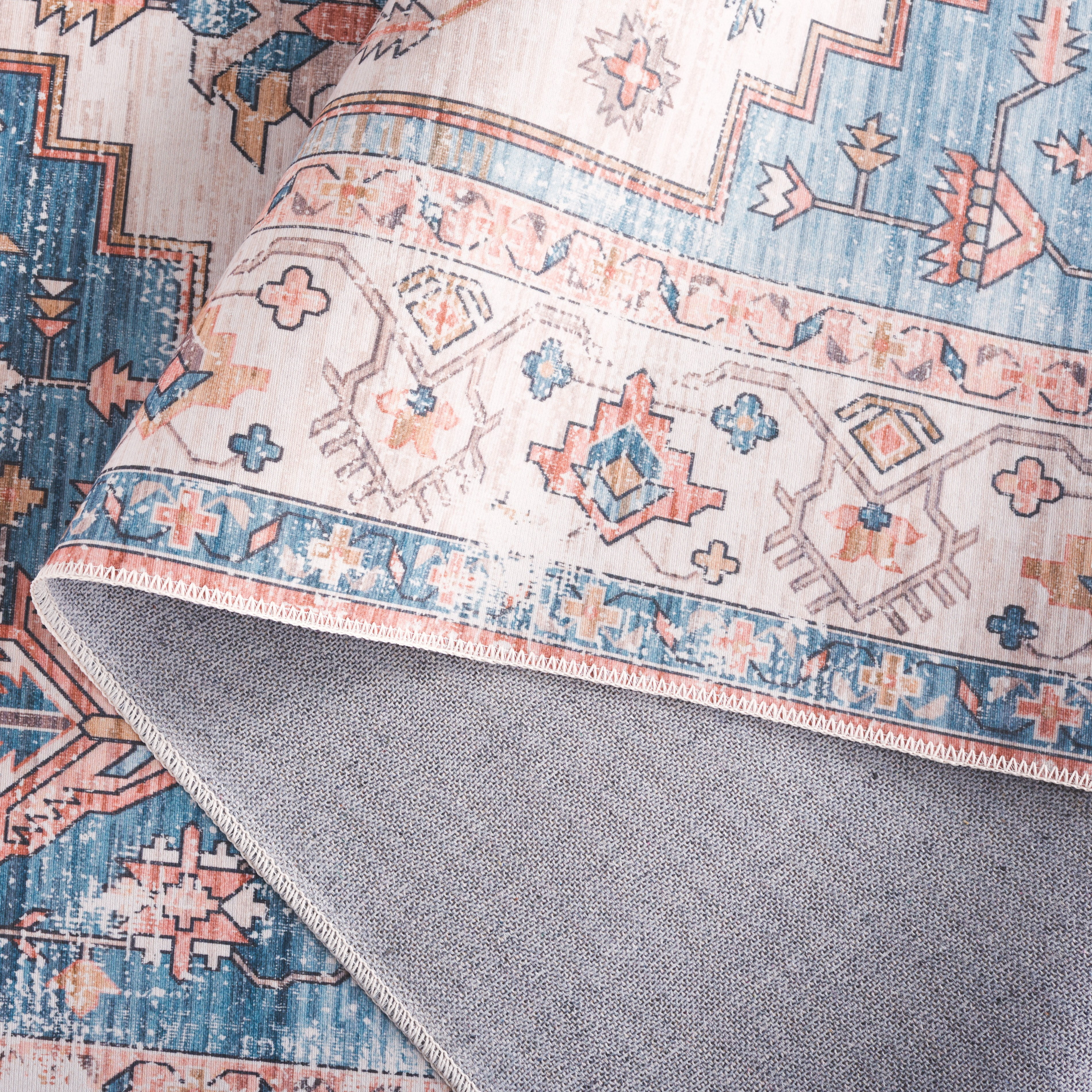 SAFAVIEH Arizona Tegan Oriental Polyester Machine Washable Area Rug, Beige/Light Blue, 6' x 6' Round