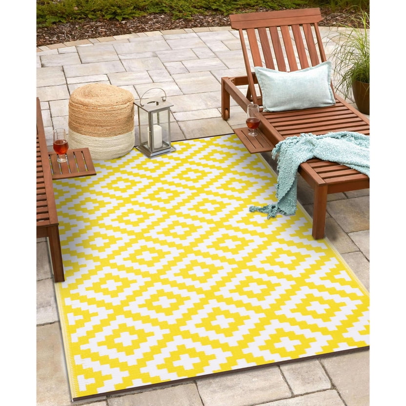 Green Decore Outdoor Plastic Nirvana Rug (8 X 10, Yellow / White