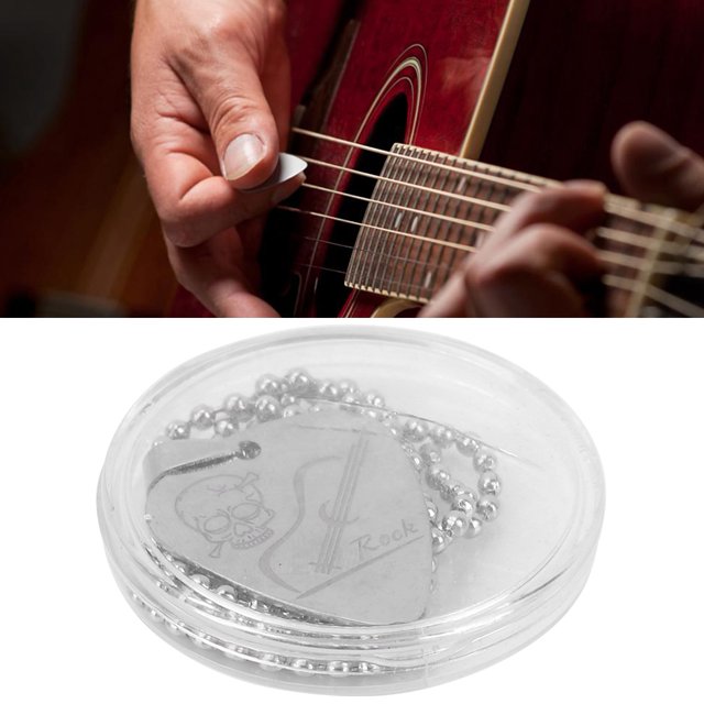 Necklace Pick, Engraved With Music Note Guitar Pick, Not Easy To Rust And Fade For Christmas Gifts Professionals Beginner Instrument Lovers