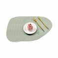 thumbnail image 1 of Manteles individuales de cuero y posavasos, manteles individuales de cuero lavables redondos de doble cara antideslizantes de bolsillo de cuero de cuero de cuero de cuero de encaje mantel de mesa, 1 of 5