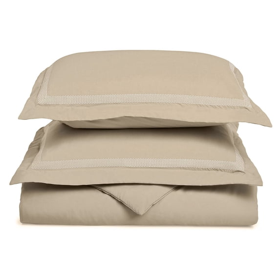 Heritage 3000 Series Peaks Embroidery Duvet Set by Superior