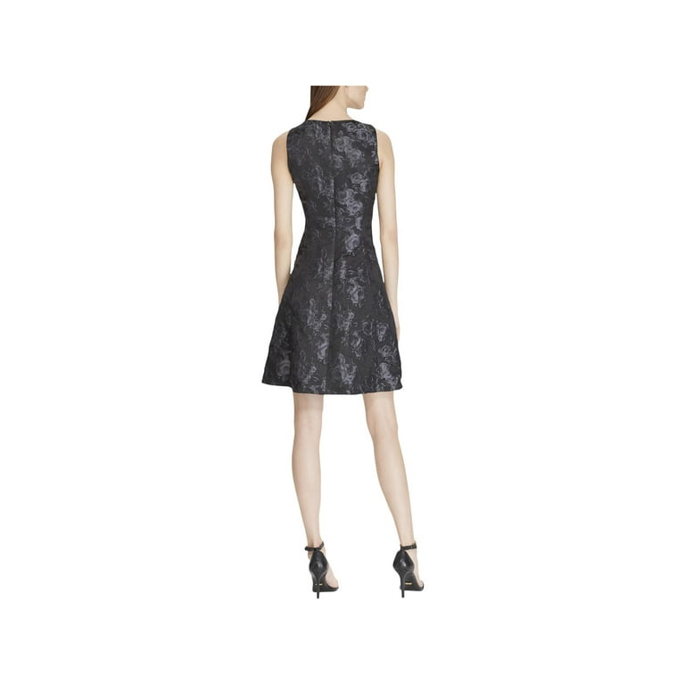 green emerald velvet dress Shani Women's Jacquard Organza V-Neck Midi-Dress - Black Gold
