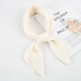 thumbnail image 1 of Bufanda cuadrada pequeña de color sólido, bufanda de seda para mujer, temperamento totalmente combinado, bufanda profesional y de moda para asistentes de vuelo, primavera y otoño., 1 of 6
