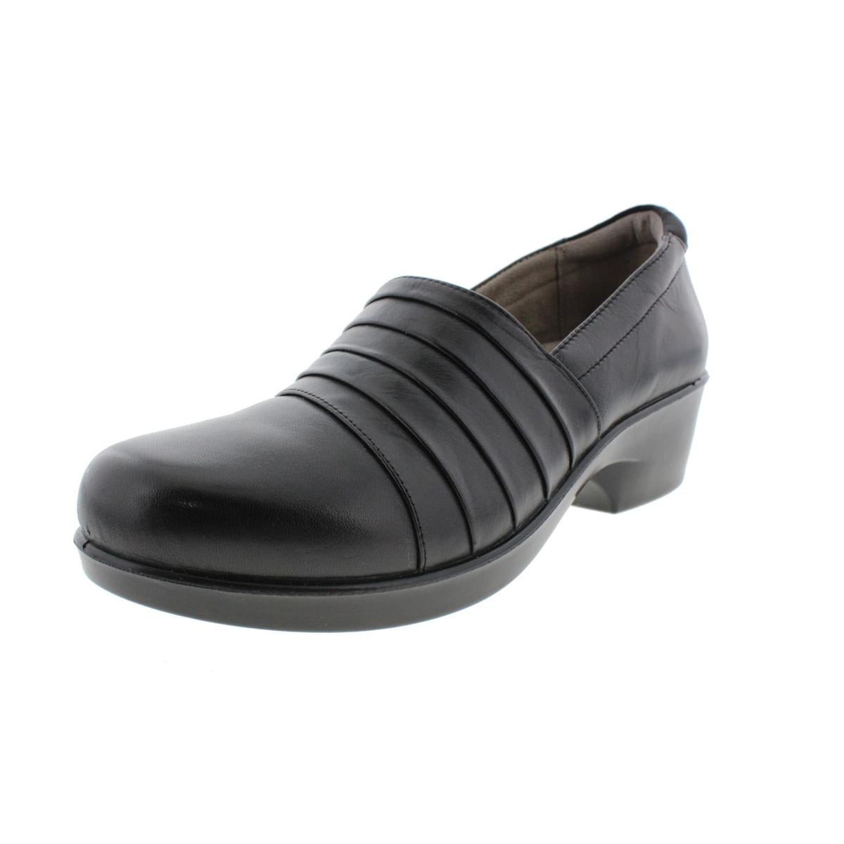 naturalizer slip resistant shoes