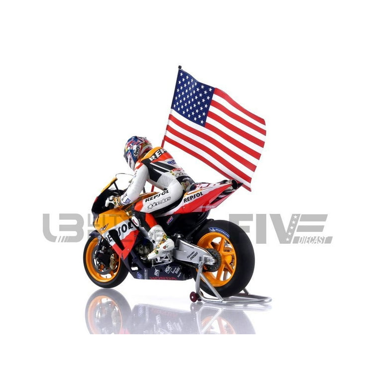MINICHAMPS Suzuki XR14 •B.Sheene•GP 1975 よじ登っ MINICHAMPS Suzuki XR14 •B.Sheene•GP 1975 よじ登っ