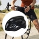 thumbnail image 4 of Casco protector de primera calidad para entusiastas del ciclismo, 4 of 7