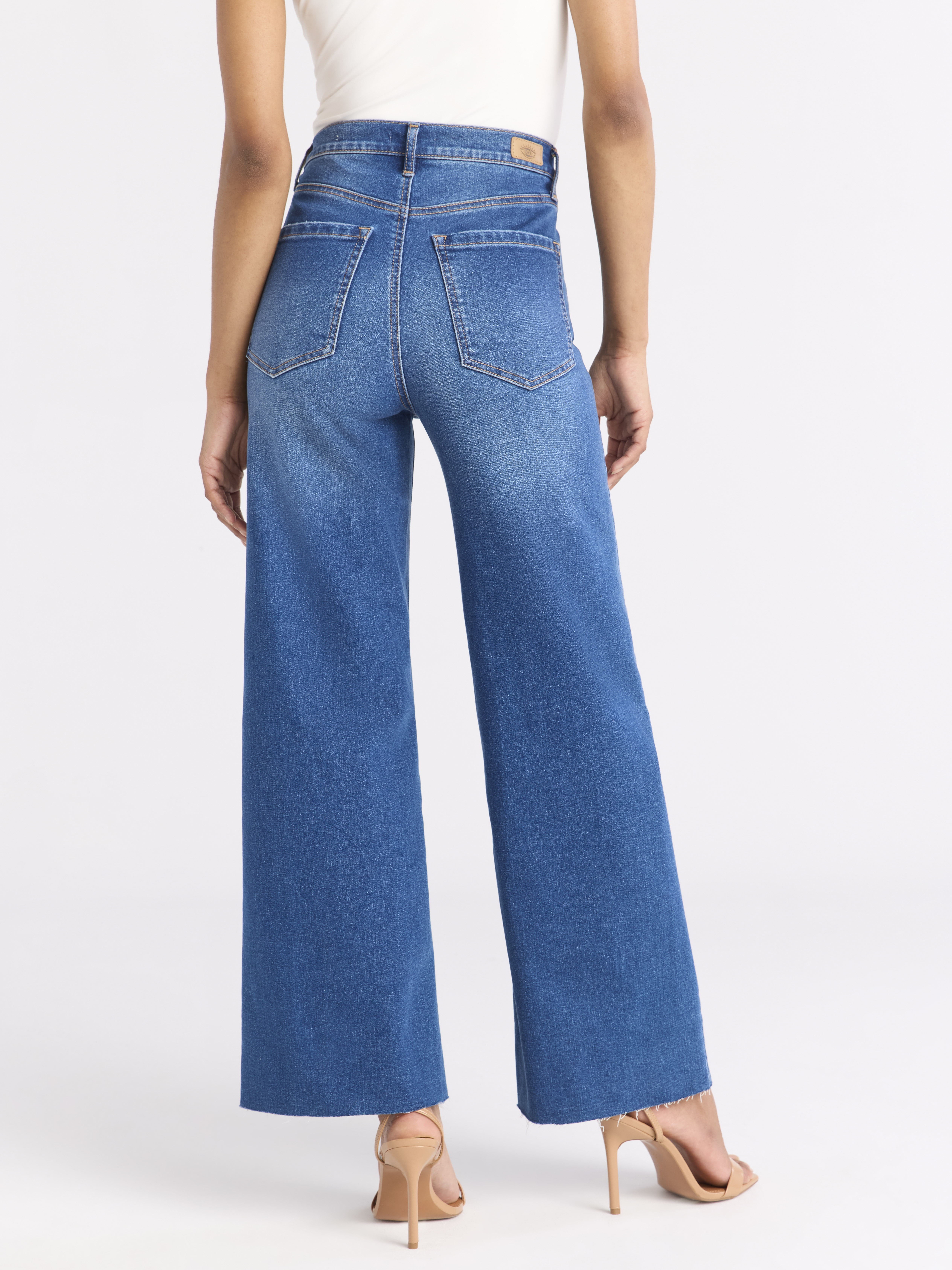 Sofia by Sofia Vergara Women's and Women's Plus Margot Wide Crop Super High Rise Jeans, Sizes 0-28W