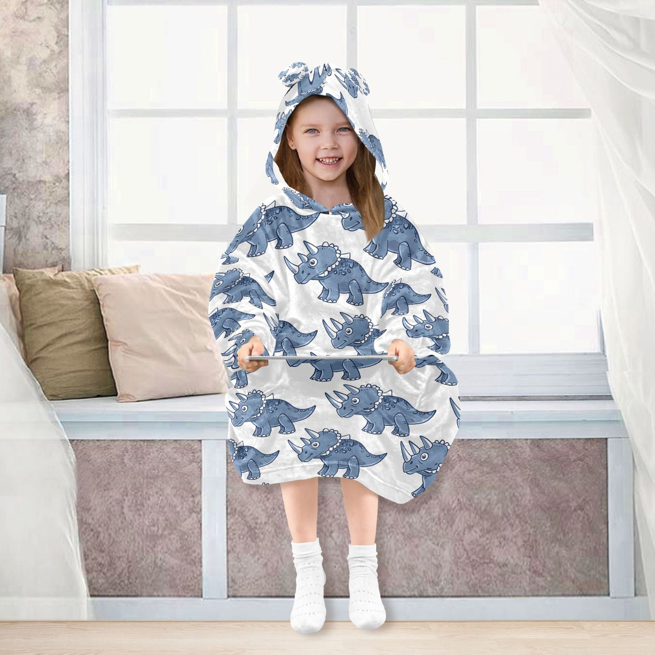 Wearable Blanket Christmas Hoodie for Triceratops Flannel Hooded Blanket with Pockets and Sleeves Suitable