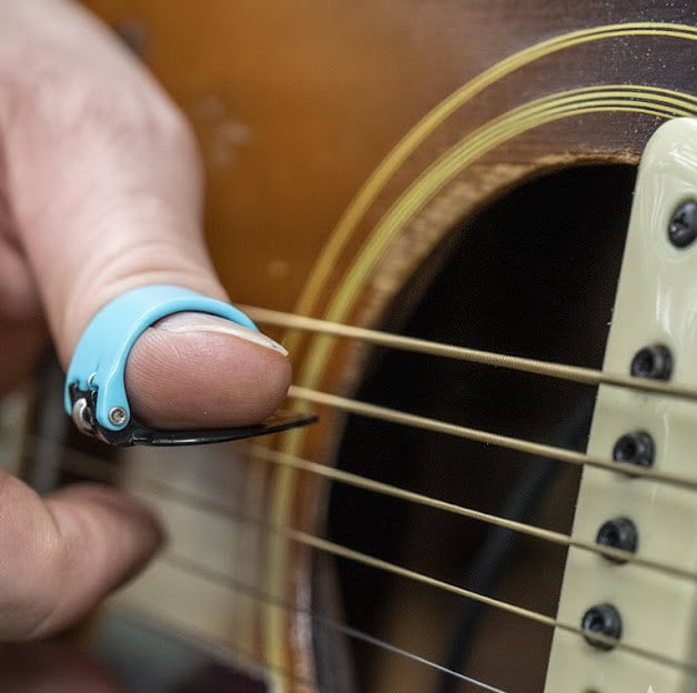 5X BLACK MOUNTAIN Spring Loaded Guitar Thumb Picks | Light Gauge Universal Fit