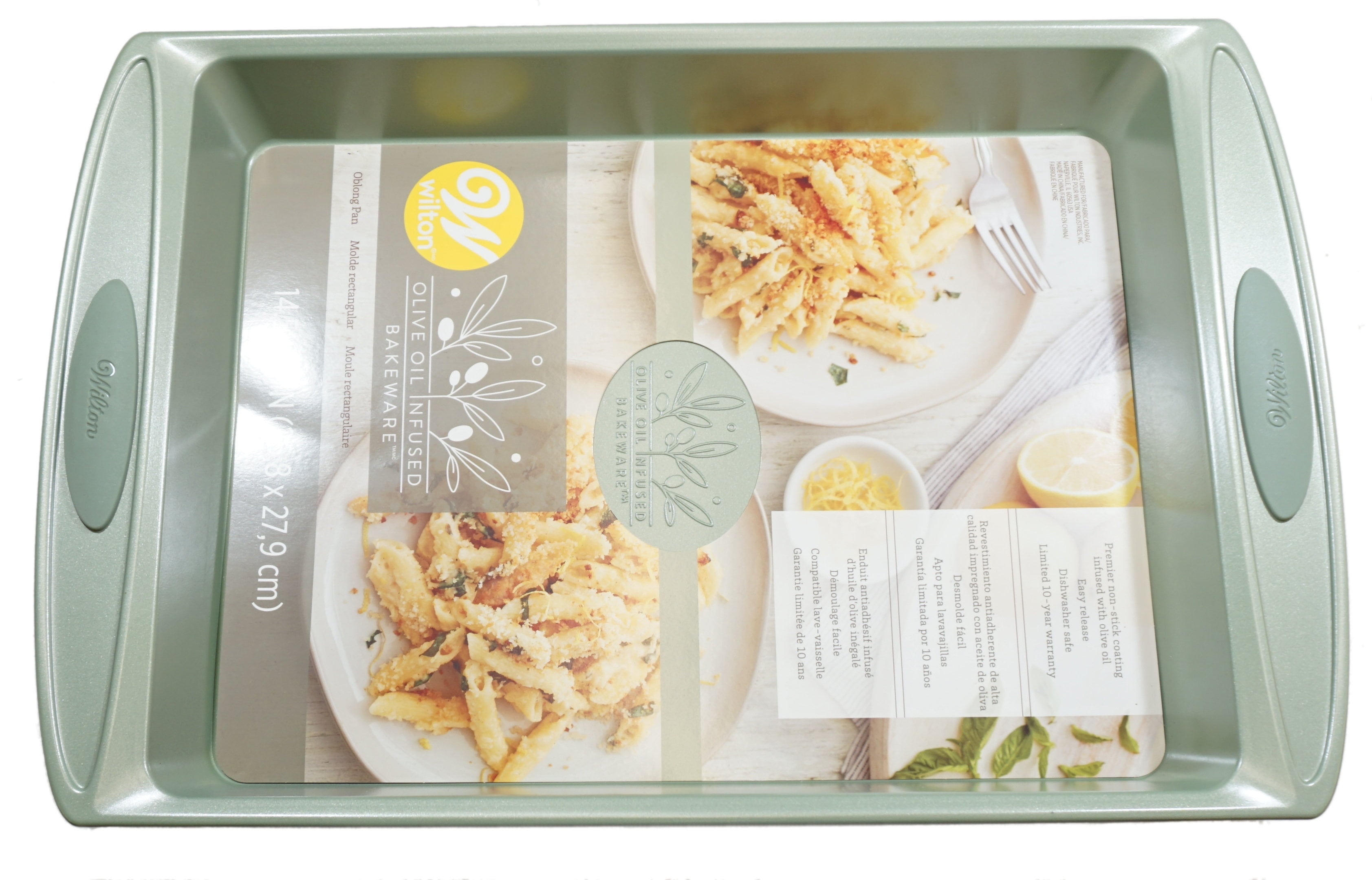 Olive Oil Infused Bakeware 14.5" x 11" Oblong Pan by Wilton, 21050