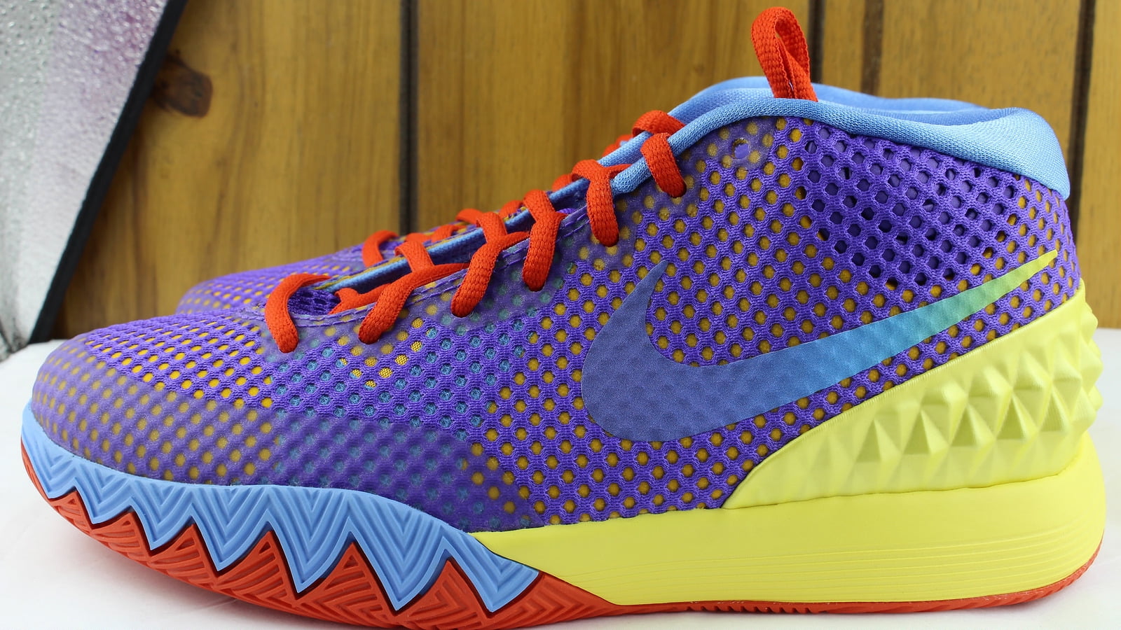 kyrie i5