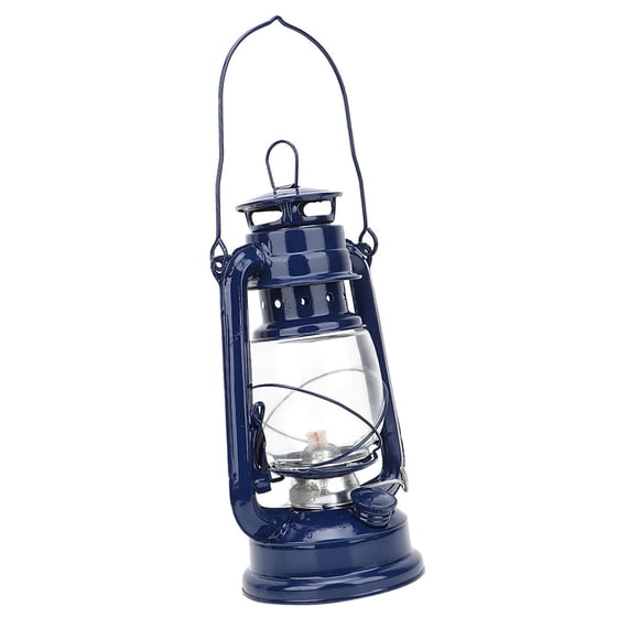 Vintage Kerosene Lamp Iron Lantern Oil Lamp with Exquisite Workmanship for Party Pub Decoration