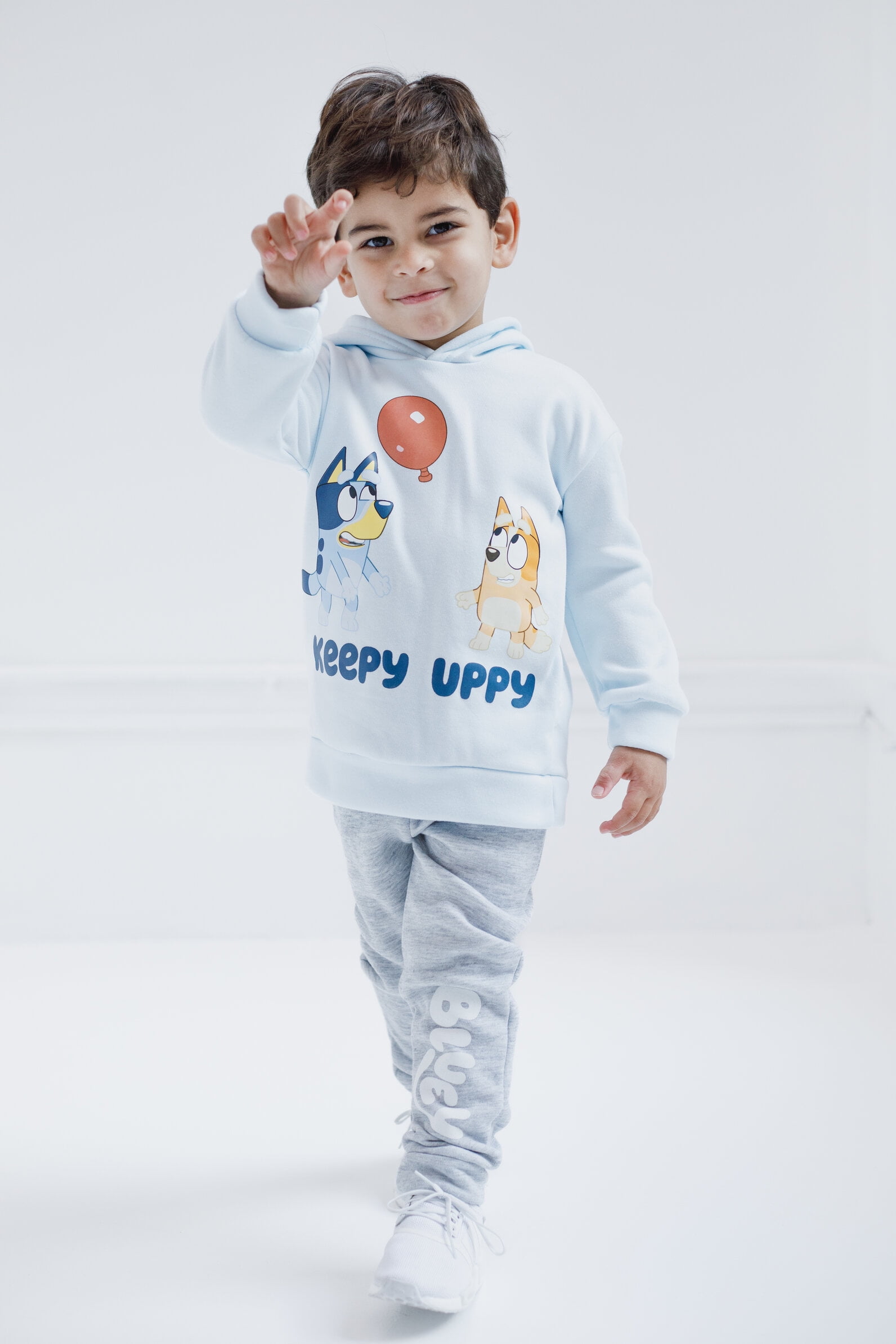 Bluey Sweatshirt And Pants Set | Boys Sweatshirt and Pants Co Ord Set |  Ages 2T to 8 | Official Merchandise : : Clothing, Shoes &  Accessories