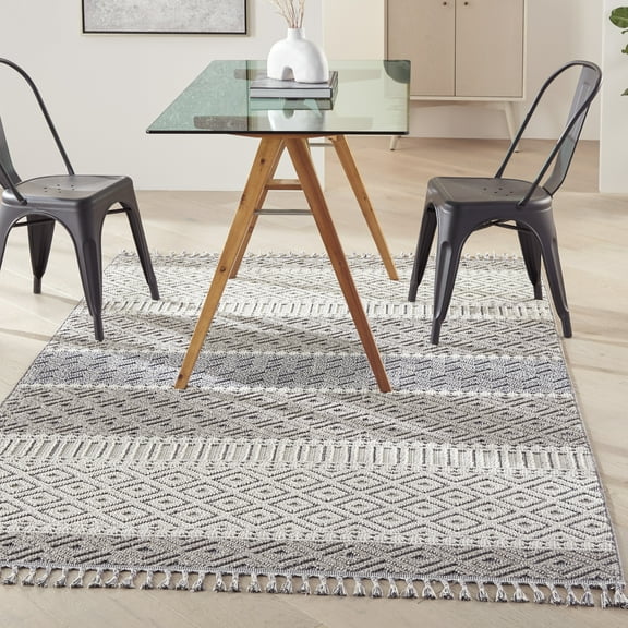 Nourison Elwood 63x95" Contemporary Polypropylene Area Rug - Ivory/Slate